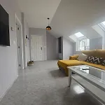 Atico Luminoso Con Terraza *