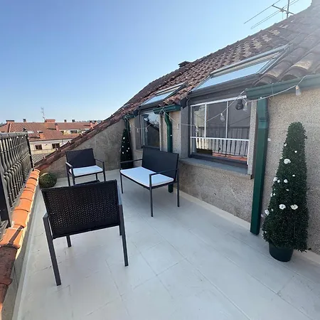 Atico Luminoso Con Terraza *