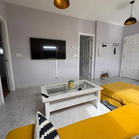 Atico Luminoso Con Terraza *