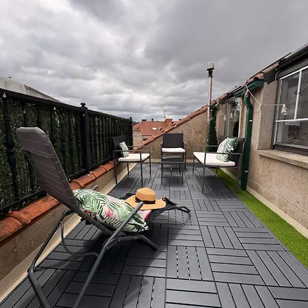 ático Luminoso Con Terraza Appartamento