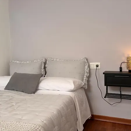 ático Luminoso Con Terraza *