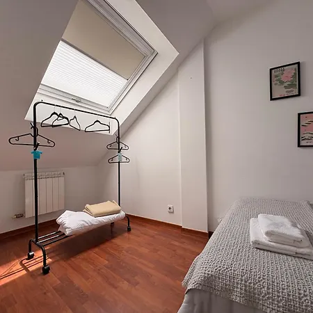 ático Luminoso Con Terraza