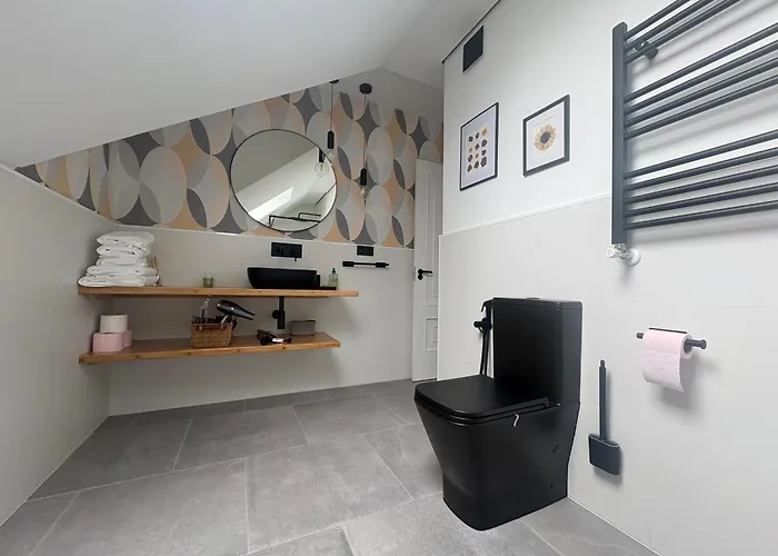 Atico Luminoso Con Terraza Negreira