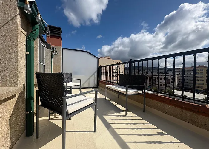 ático Luminoso Con Terraza