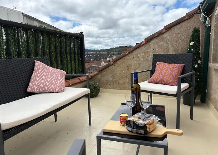 ático Luminoso Con Terraza Apartamento